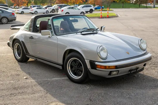 1987 Porsche 911 Carrera 3.2 - Image 4 of 31