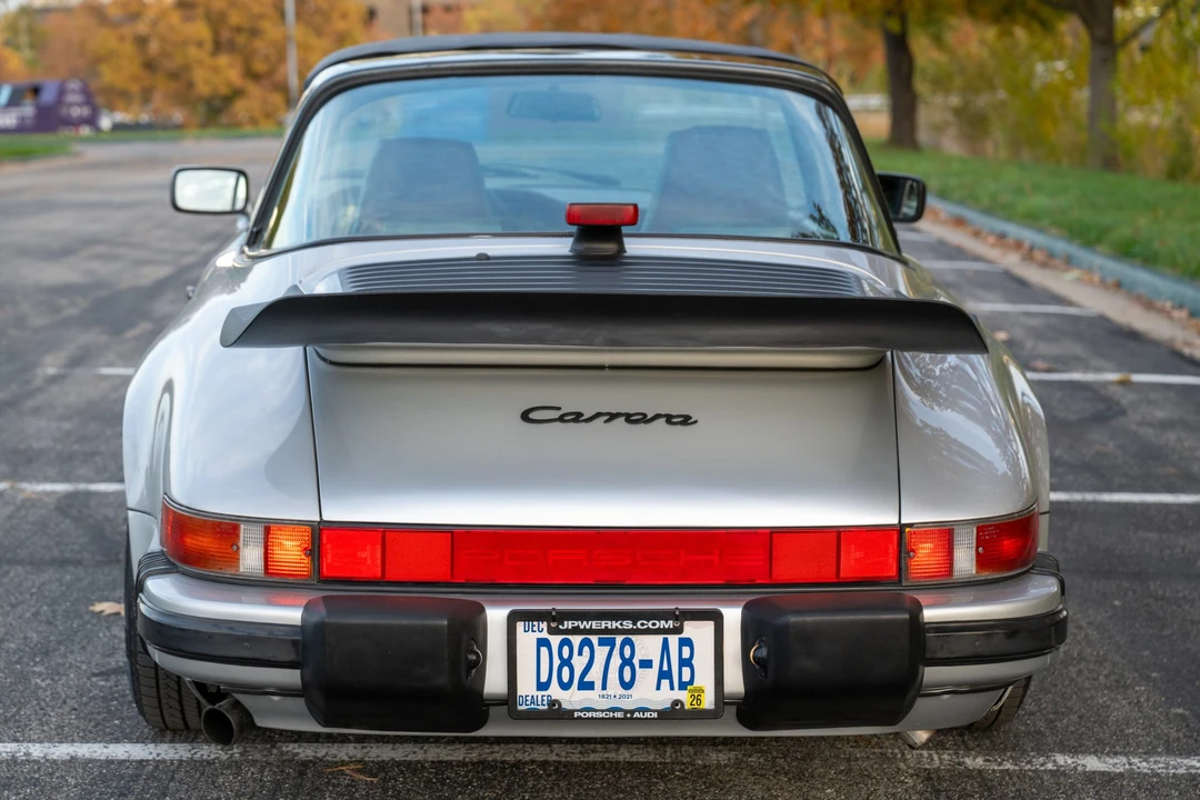 1987 Porsche 911 Carrera 3.2 - Image 14 of 31