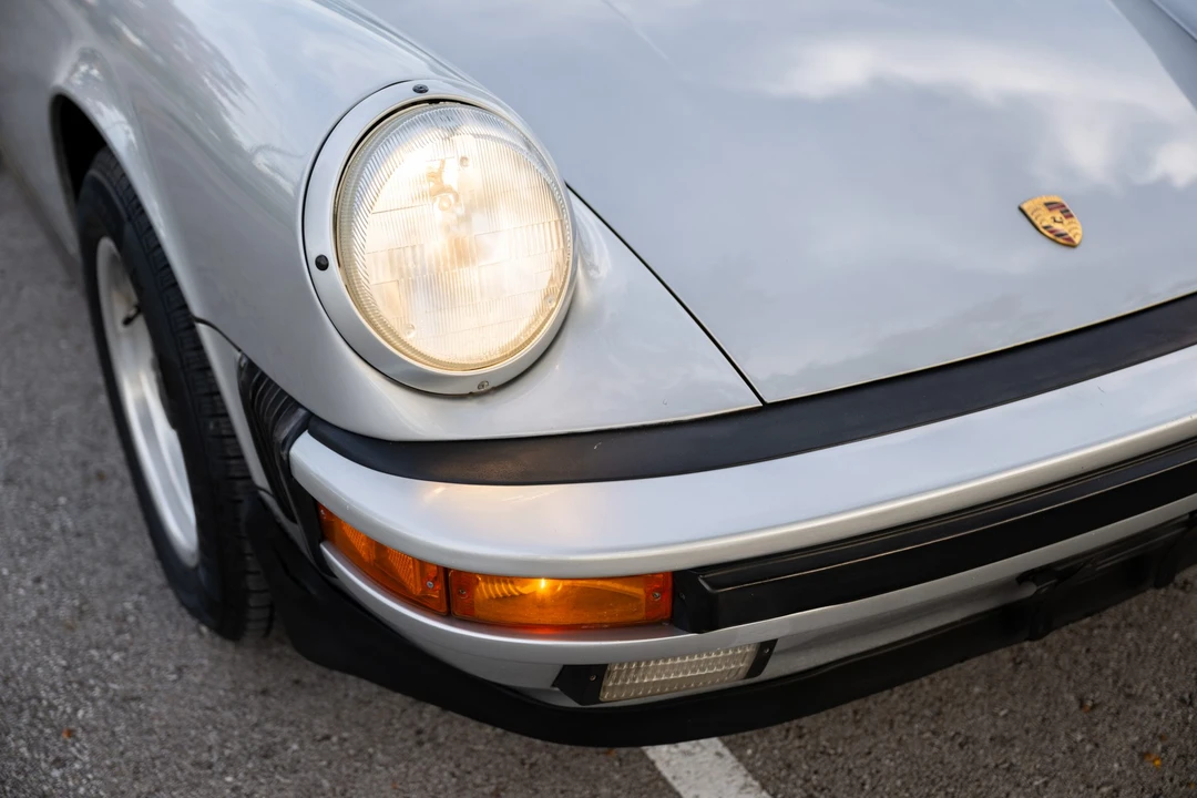 1987 Porsche 911 Carrera 3.2 - Image 29 of 31