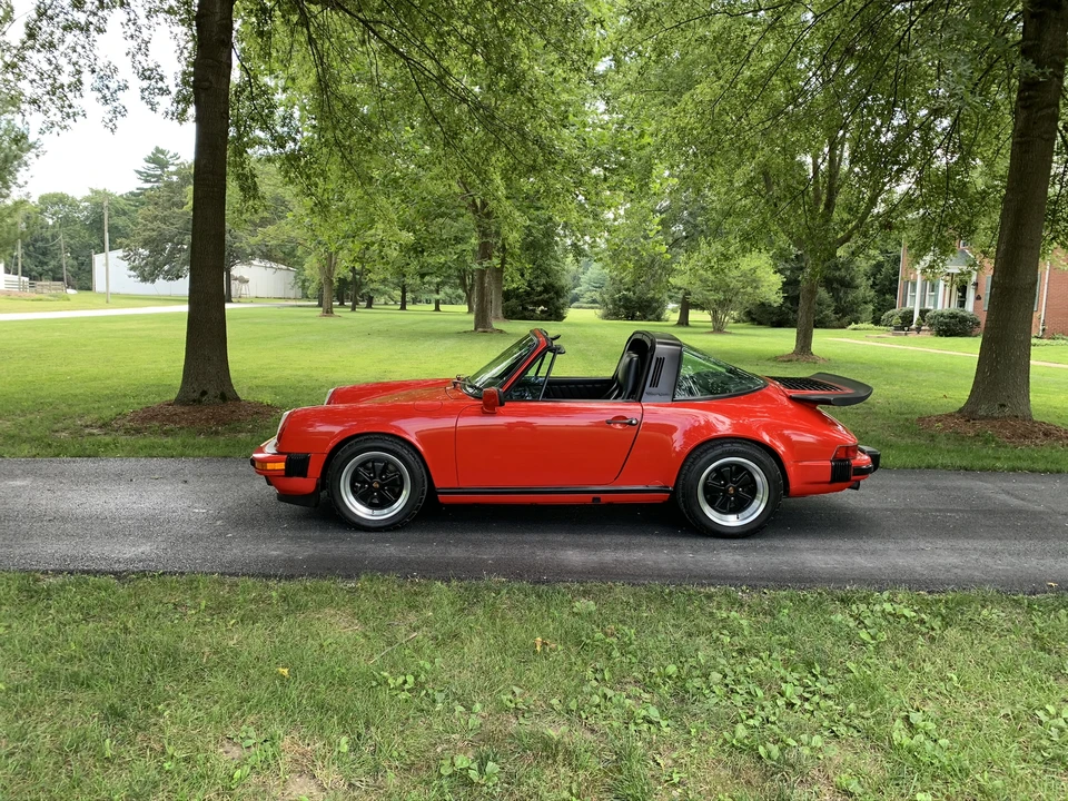 1987 Porsche 911 Carrera 3.2 - Image 13 of 31