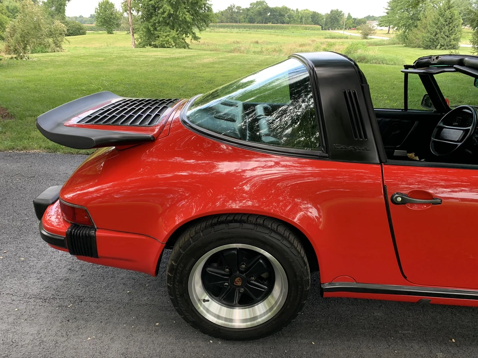 1987 Porsche 911 Carrera 3.2 - Image 28 of 31