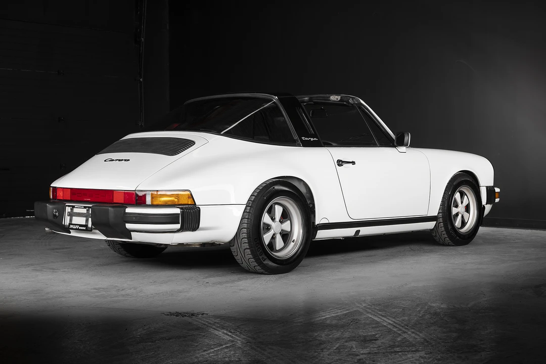 1987 Porsche 911 Carrera 3.2 - Image 8 of 31