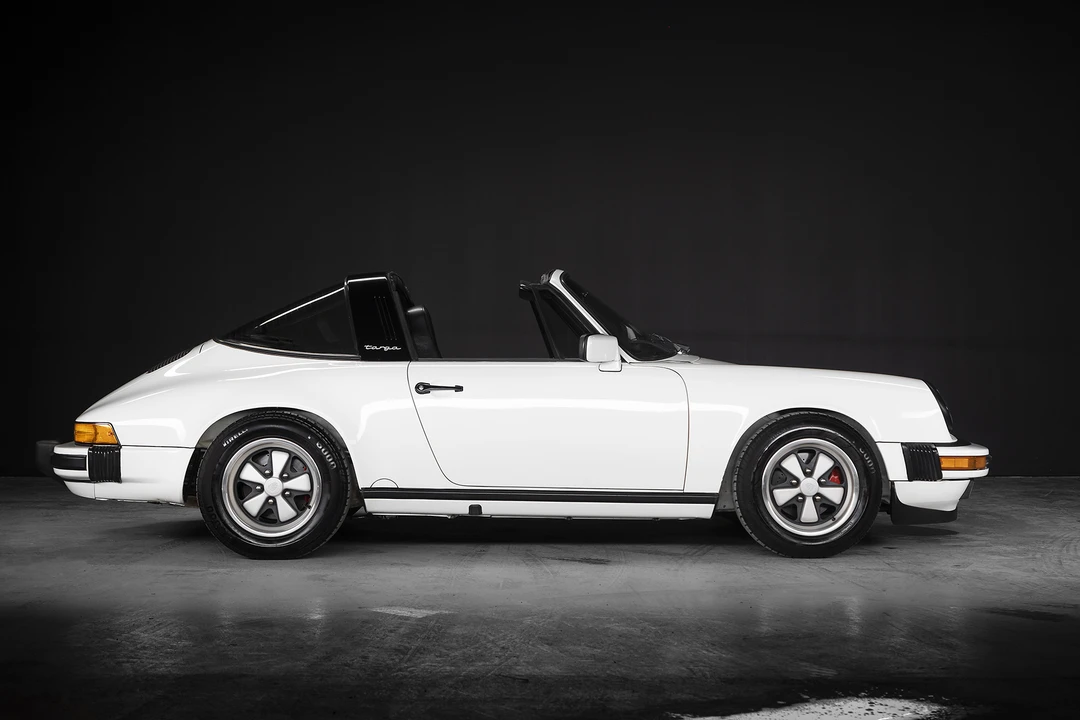1987 Porsche 911 Carrera 3.2 - Image 7 of 31