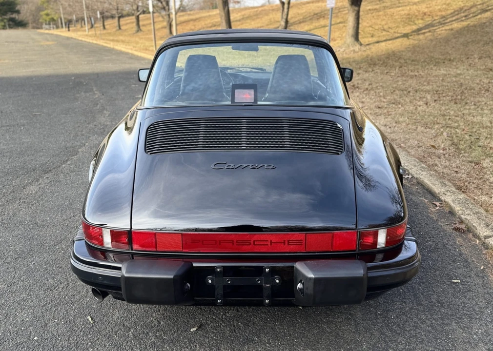 1987 Porsche 911 Carrera 3.2 - Image 29 of 31
