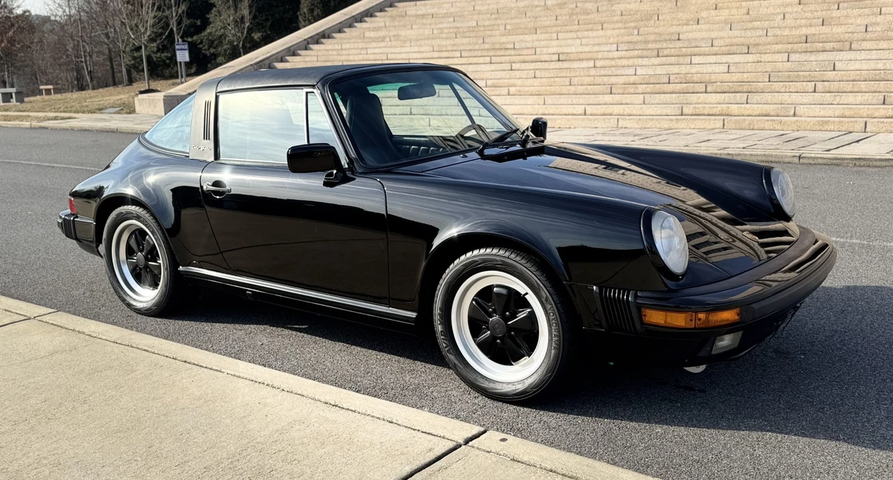 1987 Porsche 911 Carrera 3.2 - Image 10 of 31