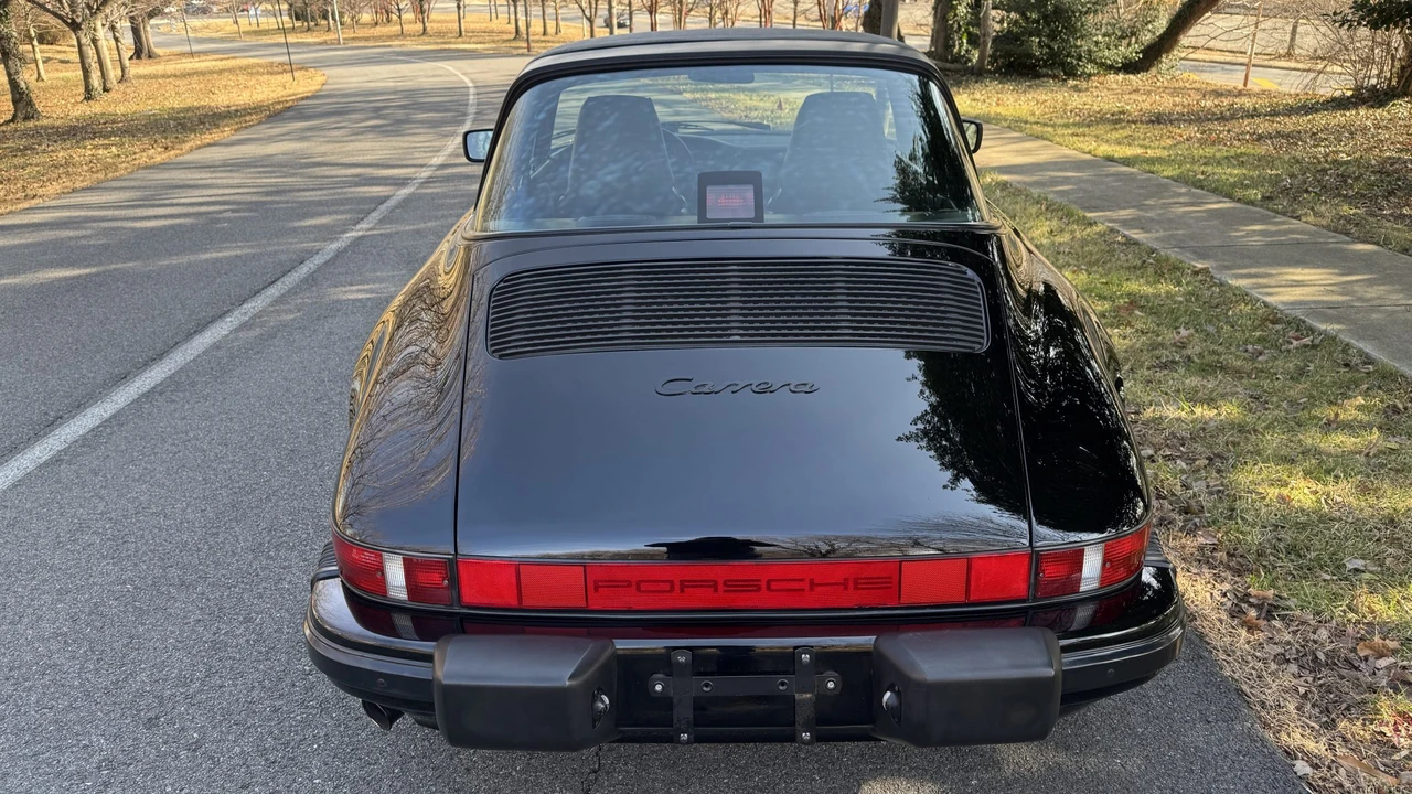 1987 Porsche 911 Carrera 3.2 - Image 27 of 31