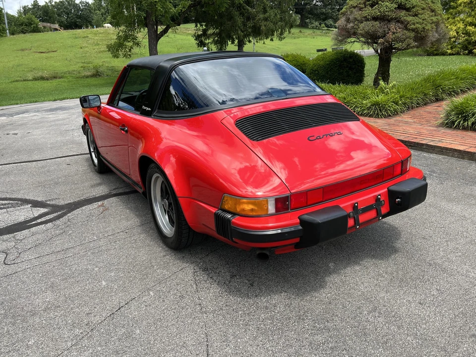 1987 Porsche 911 Carrera 3.2 - Image 9 of 31