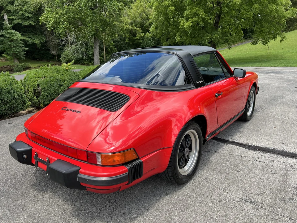 1987 Porsche 911 Carrera 3.2 - Image 12 of 31