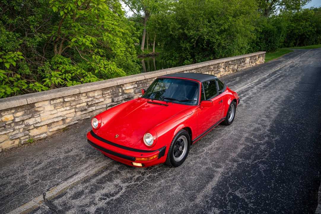 1987 Porsche 911 Carrera 3.2 - Image 25 of 31