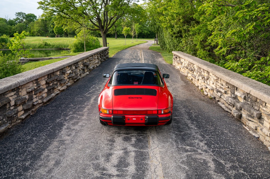 1987 Porsche 911 Carrera 3.2 - Image 27 of 31