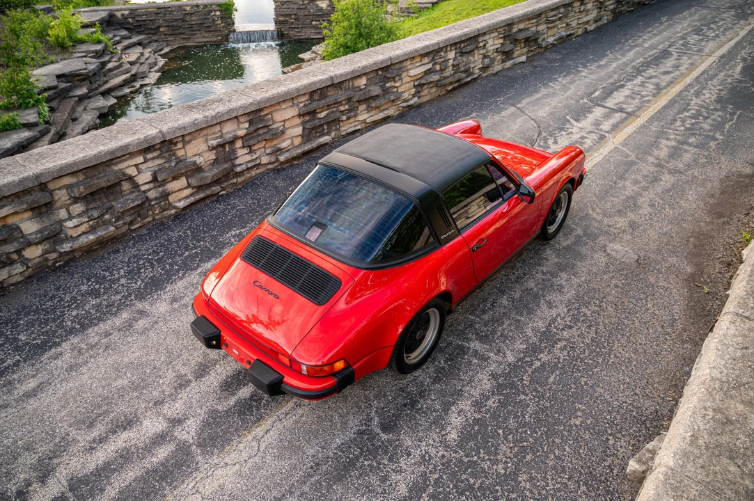1987 Porsche 911 Carrera 3.2 - Image 30 of 31