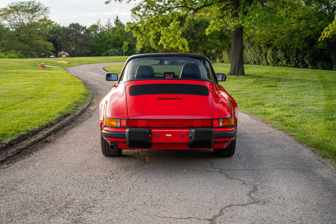 1987 Porsche 911 Carrera 3.2 - Image 10 of 31
