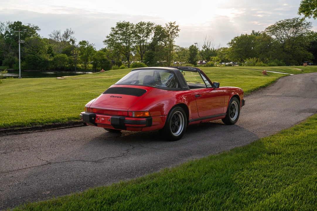 1987 Porsche 911 Carrera 3.2 - Image 11 of 31