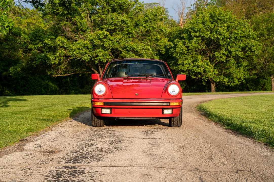 1987 Porsche 911 Carrera 3.2 - Image 17 of 31