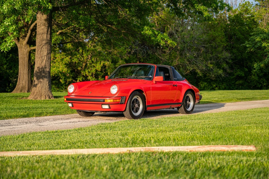 1987 Porsche 911 Carrera 3.2 - Image 3 of 31