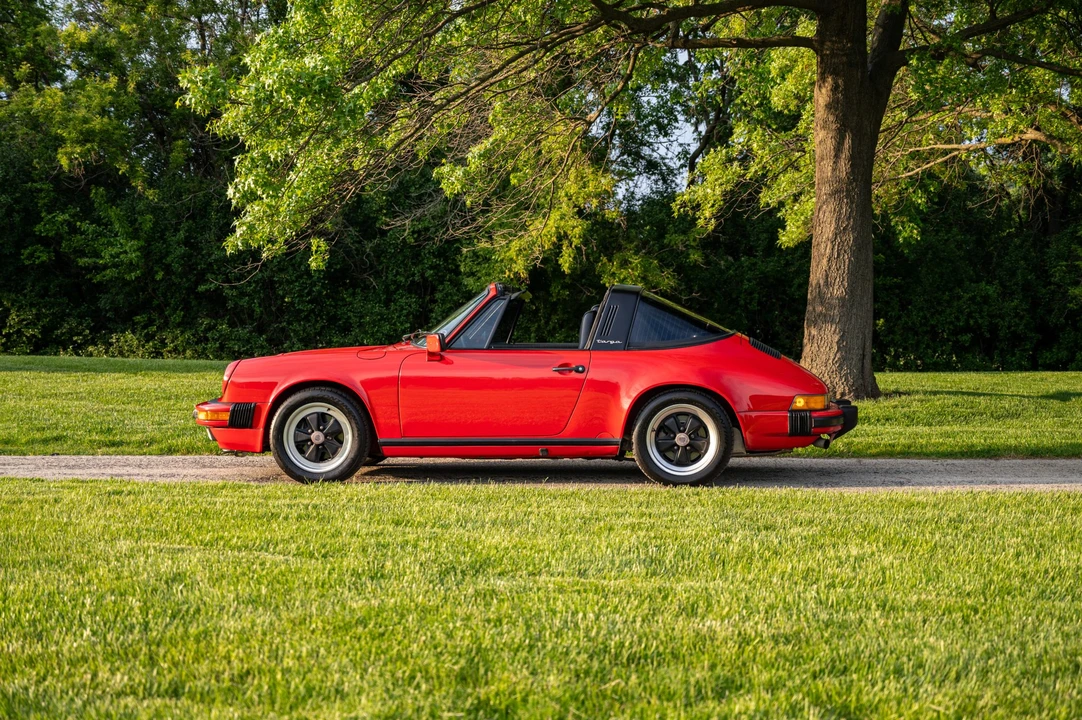 1987 Porsche 911 Carrera 3.2 - Image 7 of 31