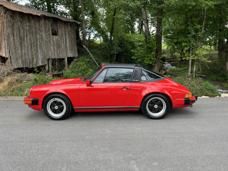 1987 Porsche 911 Carrera 3.2 - Image 3 of 31