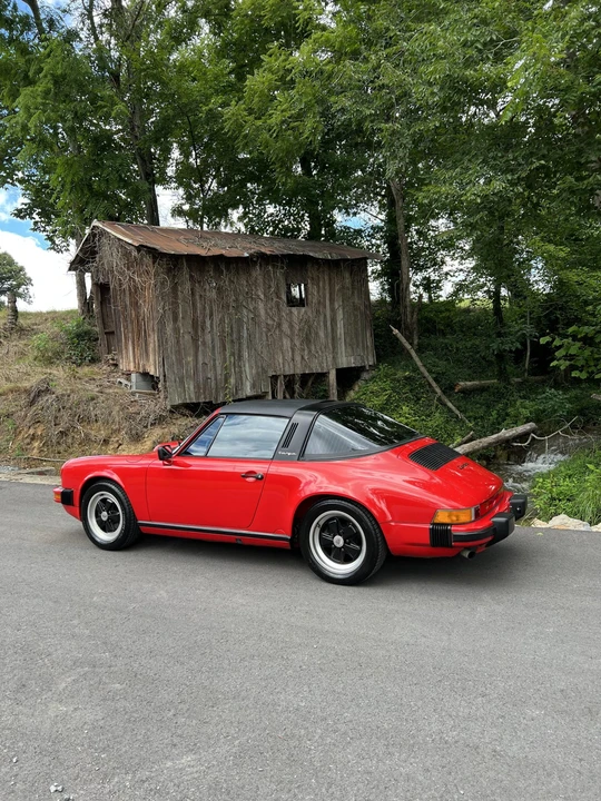 1987 Porsche 911 Carrera 3.2 - Image 6 of 31
