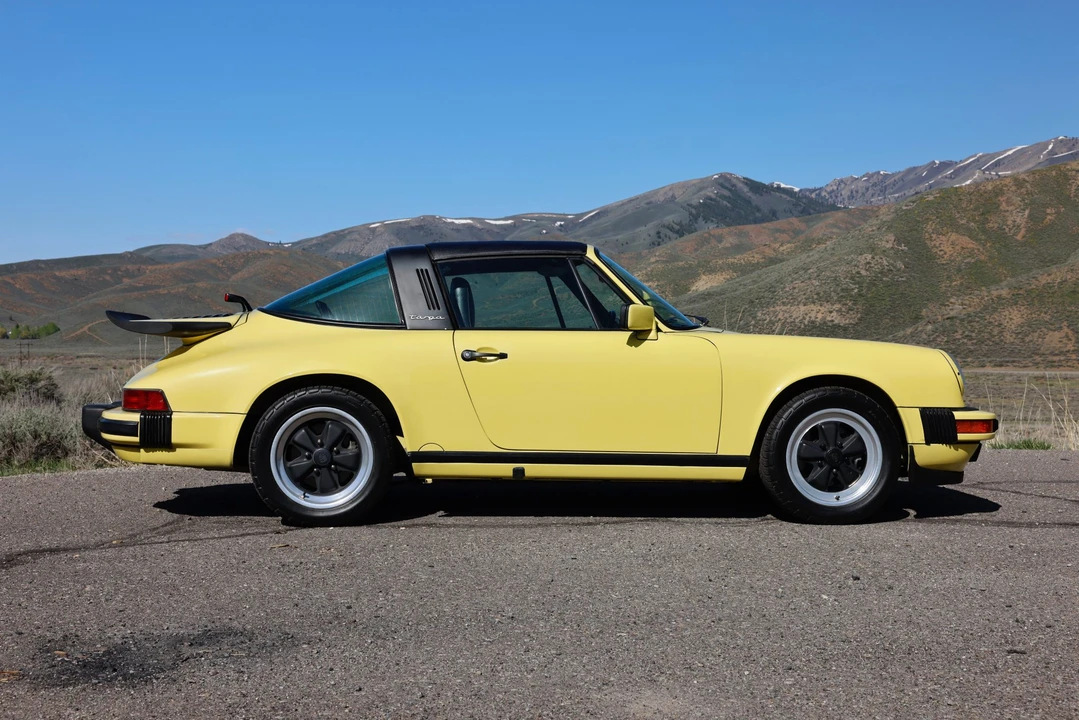 1987 Porsche 911 Carrera 3.2 - Image 14 of 31