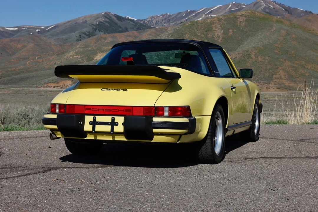 1987 Porsche 911 Carrera 3.2 - Image 8 of 31