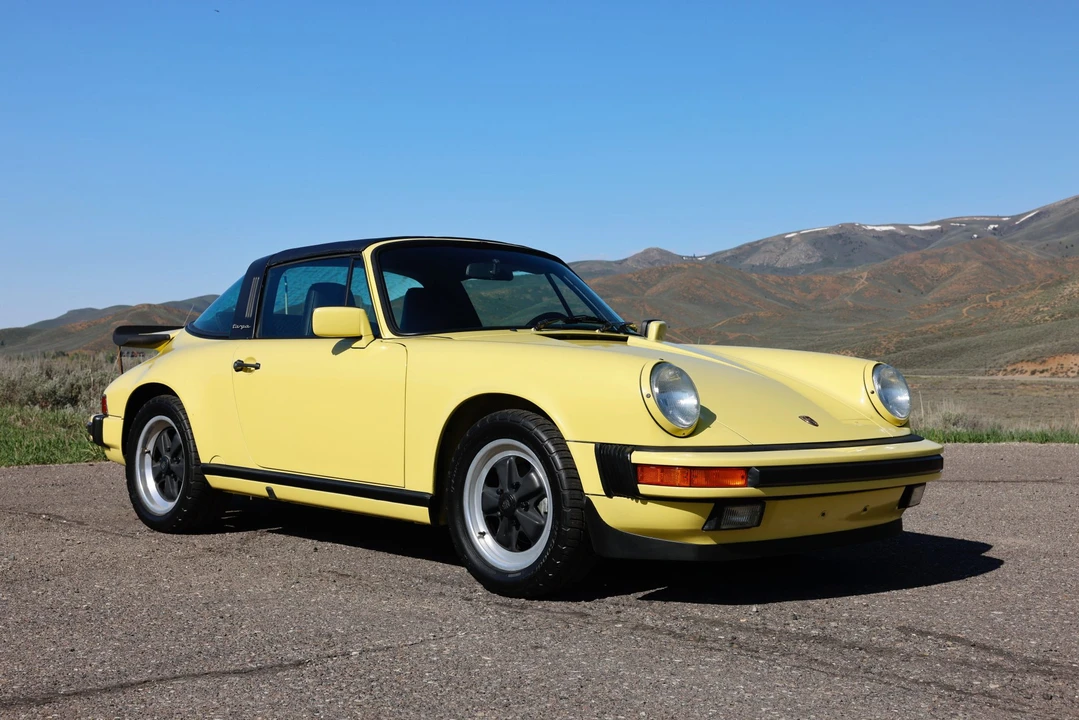 1987 Porsche 911 Carrera 3.2 - Image 16 of 31