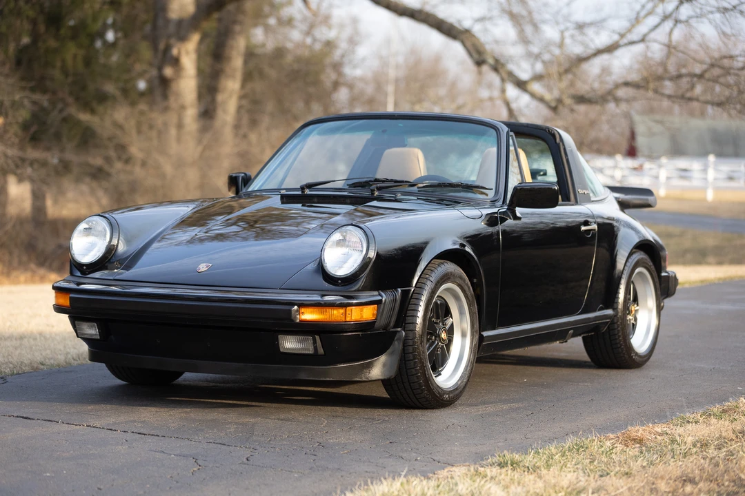 1987 Porsche 911 Carrera 3.2 - Image 11 of 31