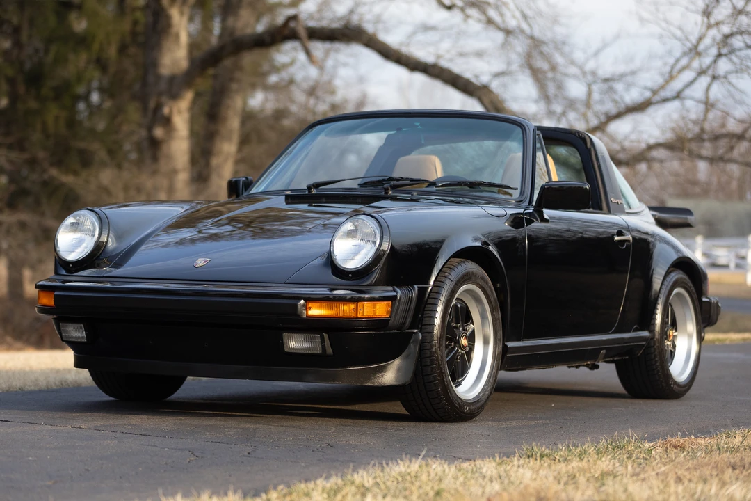 1987 Porsche 911 Carrera 3.2 - Image 10 of 31