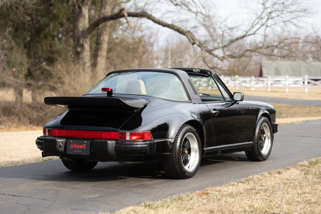 1987 Porsche 911 Carrera 3.2 - Image 28 of 31