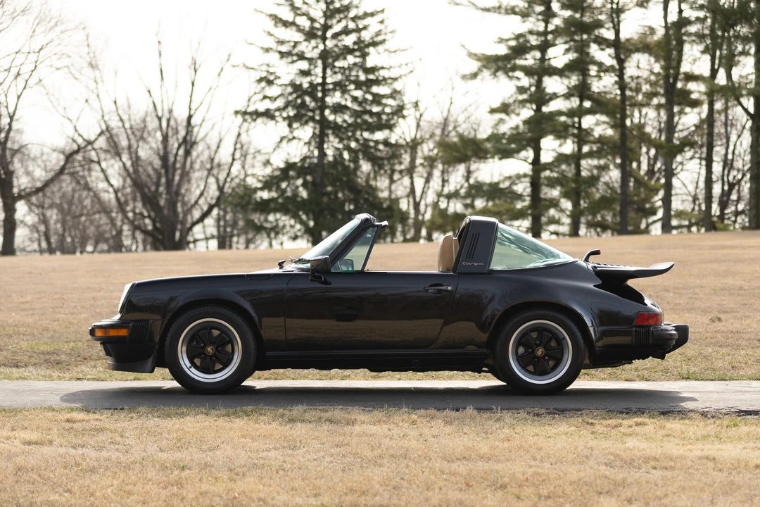 1987 Porsche 911 Carrera 3.2 - Image 17 of 31