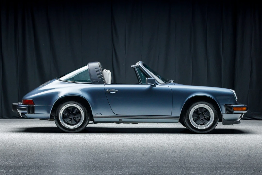 1987 Porsche 911 Carrera 3.2 - Image 17 of 31