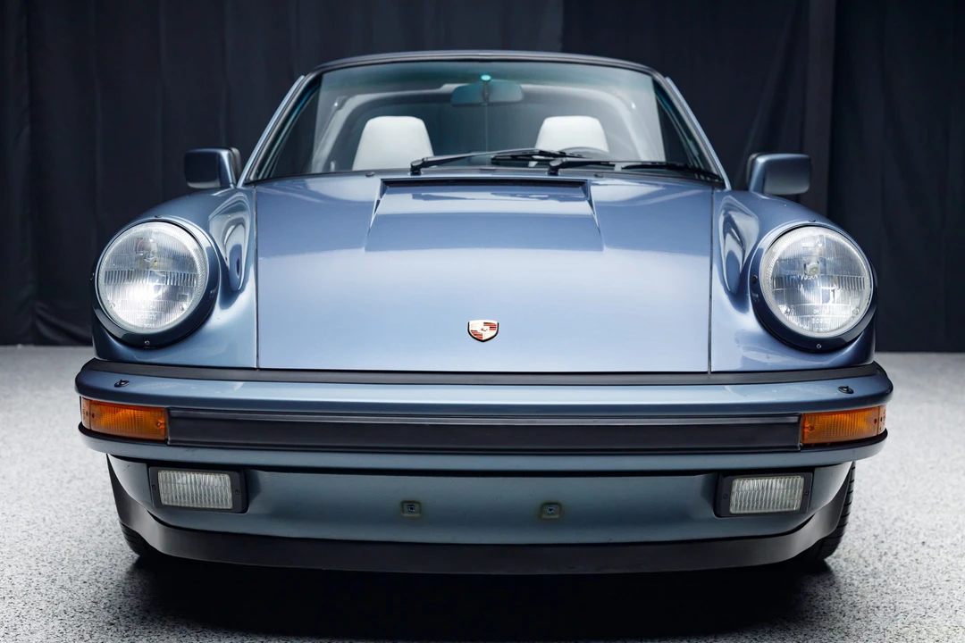 1987 Porsche 911 Carrera 3.2 - Image 11 of 31