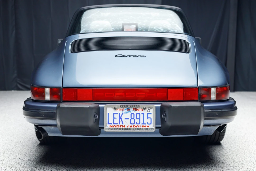 1987 Porsche 911 Carrera 3.2 - Image 27 of 31