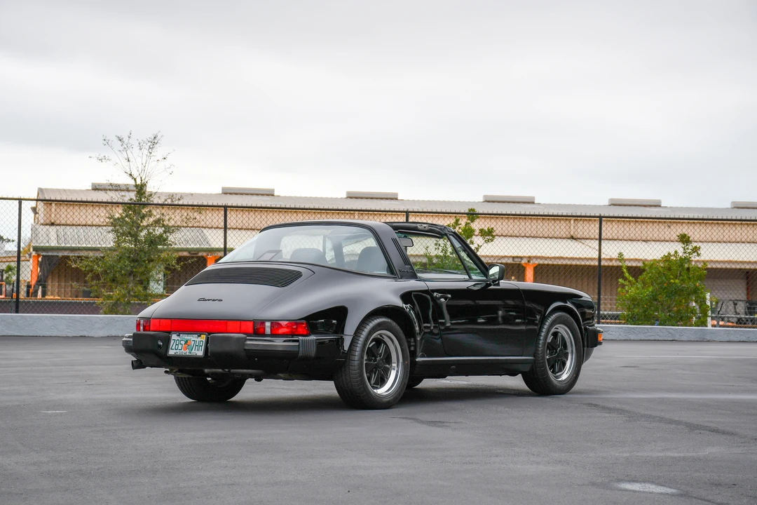 1987 Porsche 911 Carrera 3.2 - Image 21 of 31
