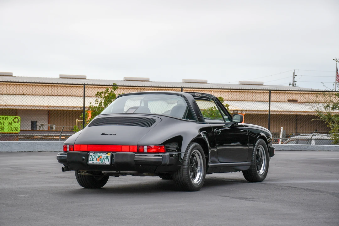 1987 Porsche 911 Carrera 3.2 - Image 20 of 31