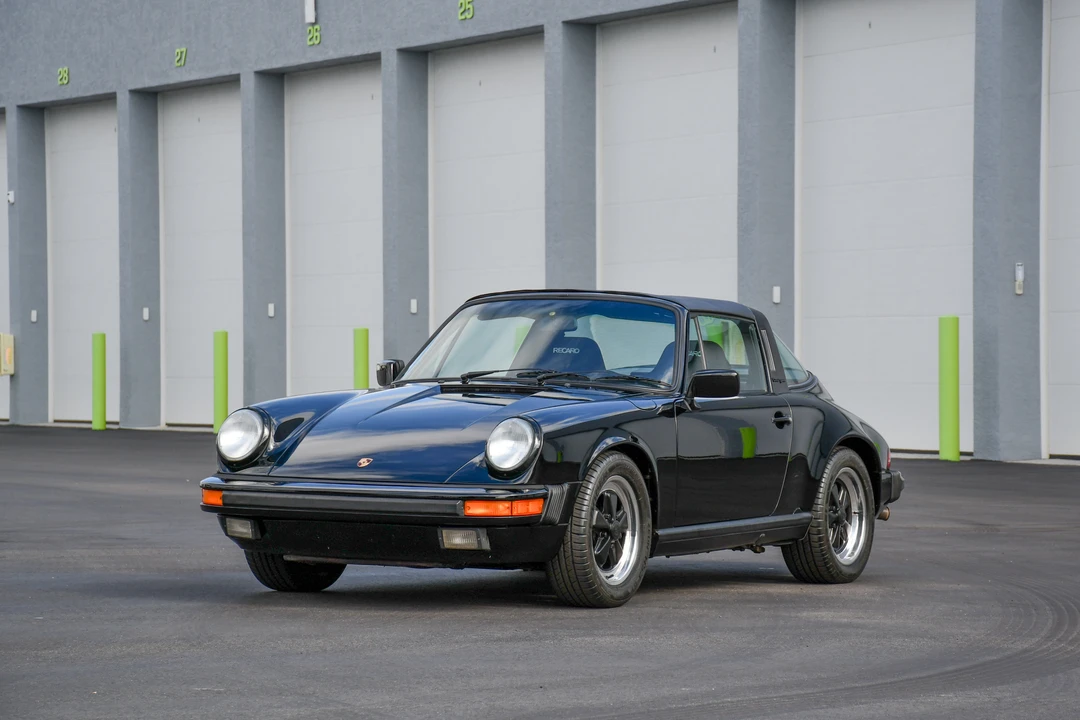 1987 Porsche 911 Carrera 3.2 - Image 9 of 31