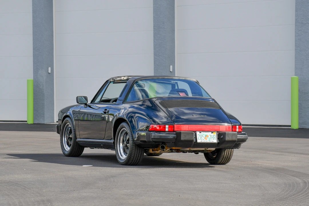 1987 Porsche 911 Carrera 3.2 - Image 27 of 31