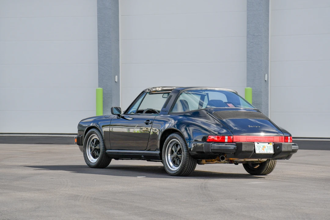 1987 Porsche 911 Carrera 3.2 - Image 26 of 31