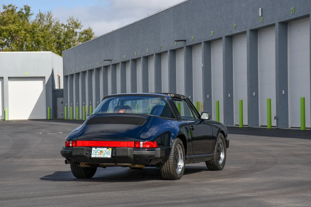 1987 Porsche 911 Carrera 3.2 - Image 22 of 31