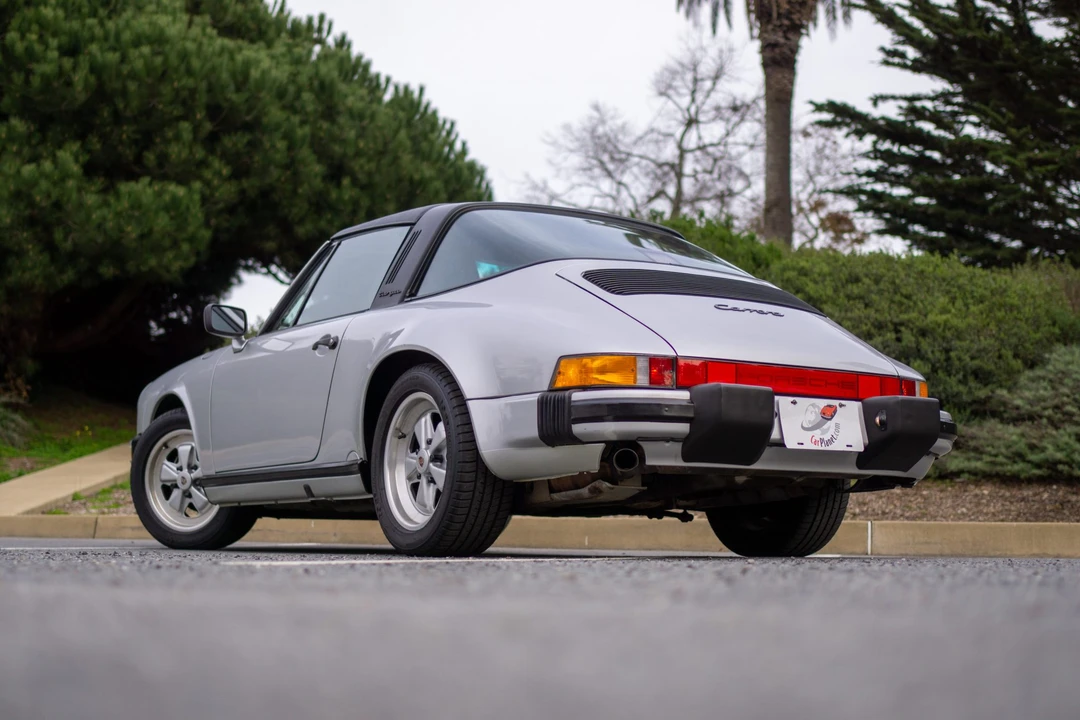 1987 Porsche 911 Carrera 3.2 - Image 7 of 31