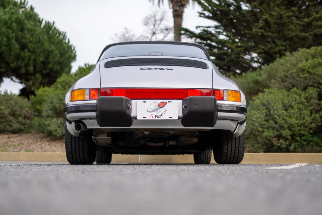1987 Porsche 911 Carrera 3.2 - Image 10 of 31