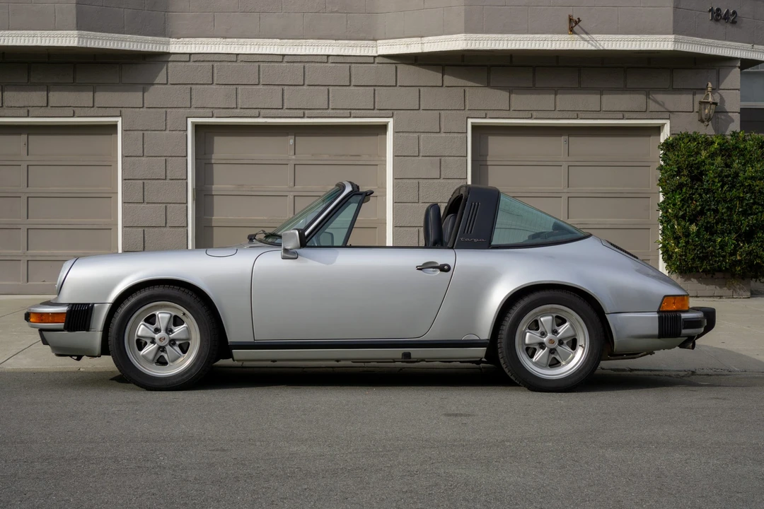 1987 Porsche 911 Carrera 3.2 - Image 5 of 31