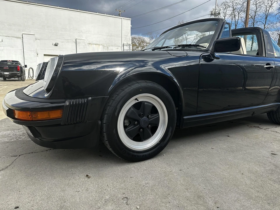 1987 Porsche 911 Carrera 3.2 - Image 22 of 31