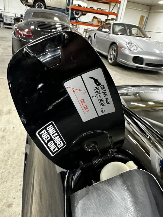 1987 Porsche 911 Carrera 3.2 - Image 27 of 31