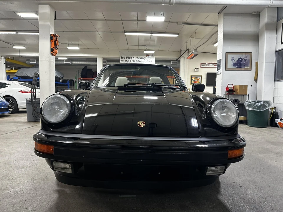 1987 Porsche 911 Carrera 3.2 - Image 15 of 31