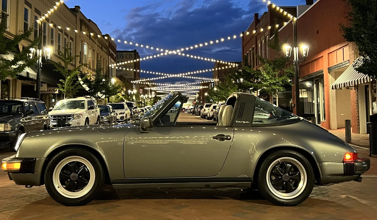 1987 Porsche 911 Carrera 3.2 - Image 28 of 31