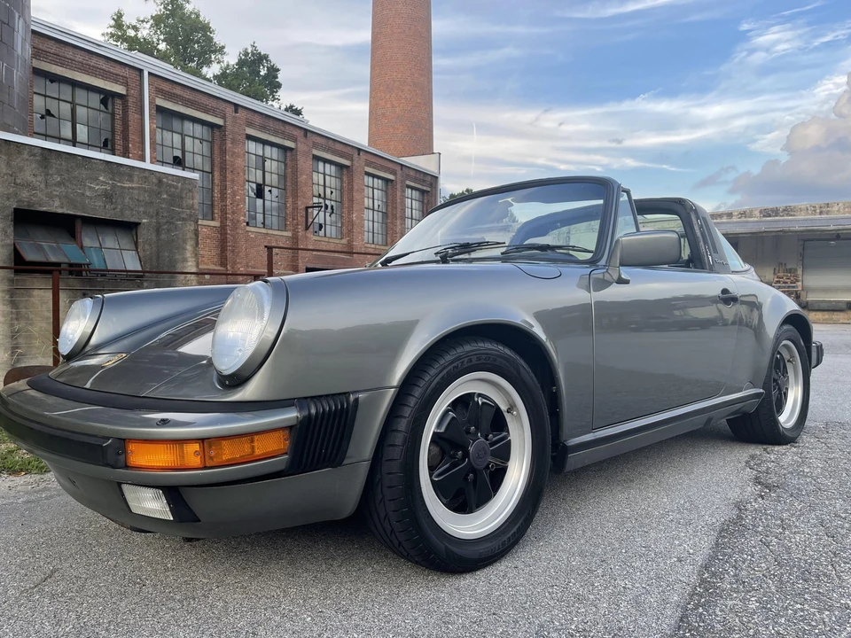 1987 Porsche 911 Carrera 3.2 - Image 3 of 31