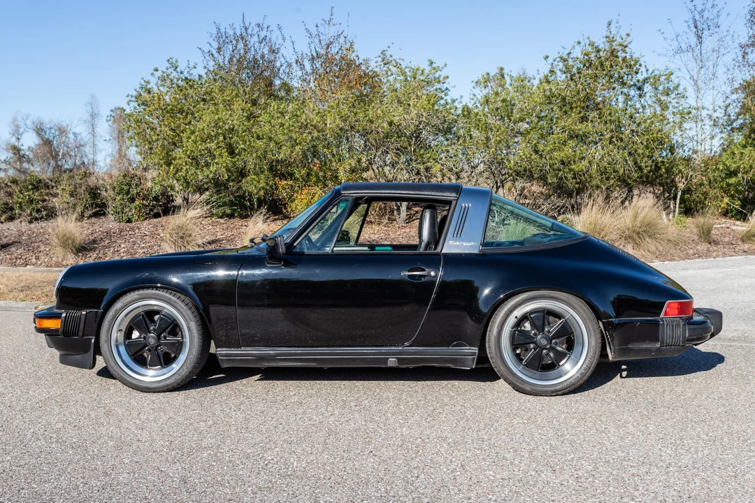1987 Porsche 911 Carrera 3.2 - Image 2 of 31