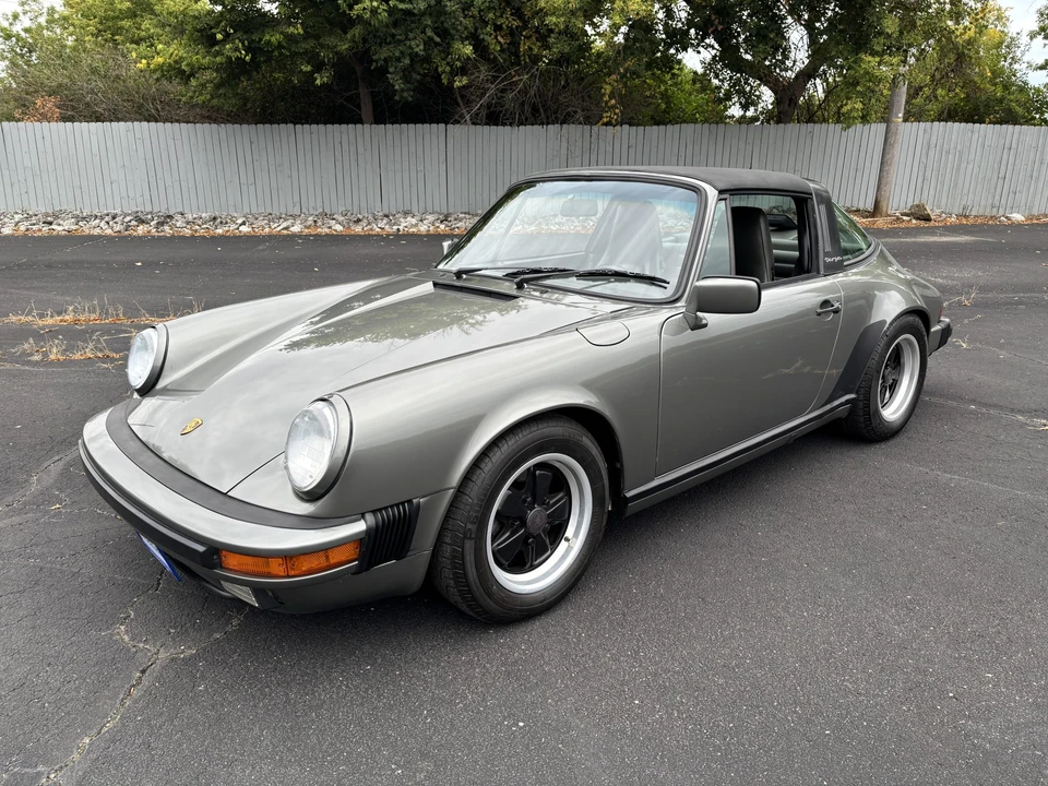 1987 Porsche 911 Carrera 3.2 - Image 3 of 31