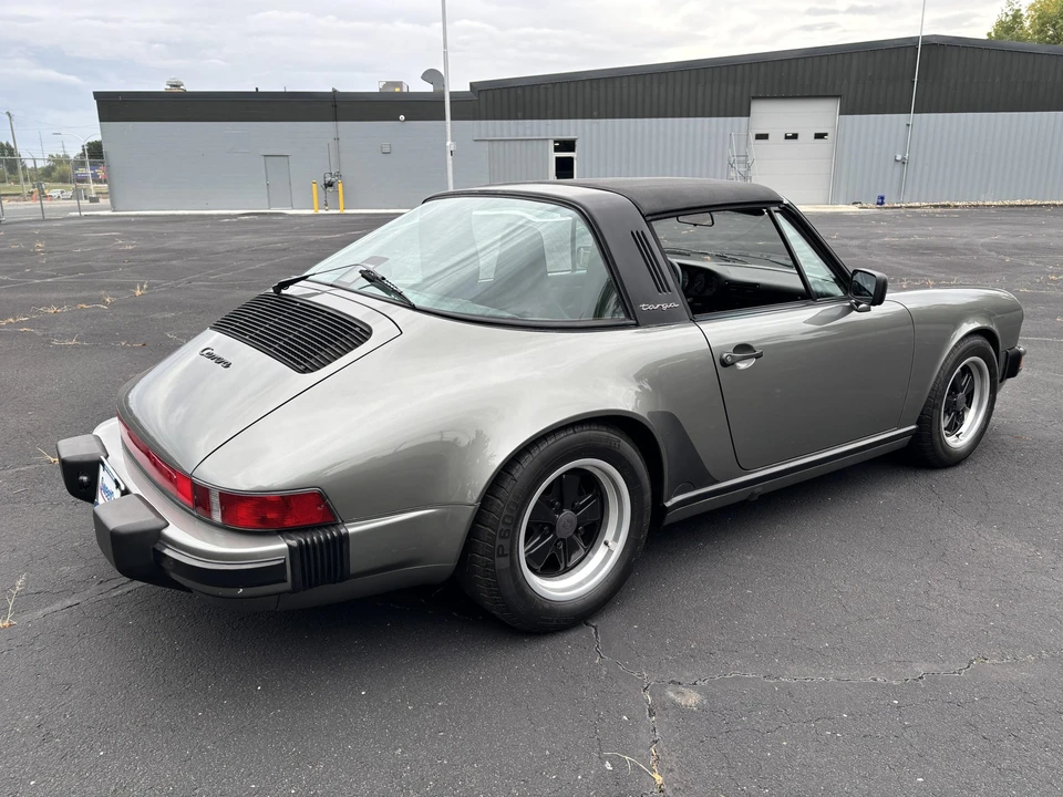 1987 Porsche 911 Carrera 3.2 - Image 9 of 31