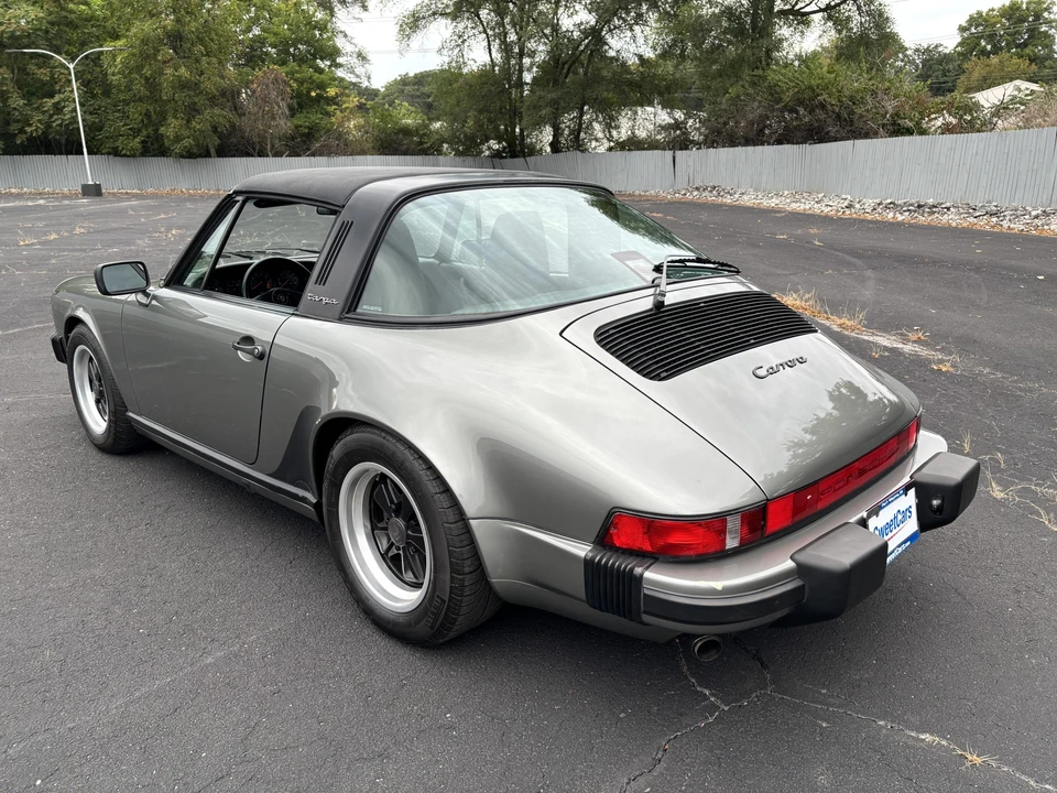 1987 Porsche 911 Carrera 3.2 - Image 5 of 31